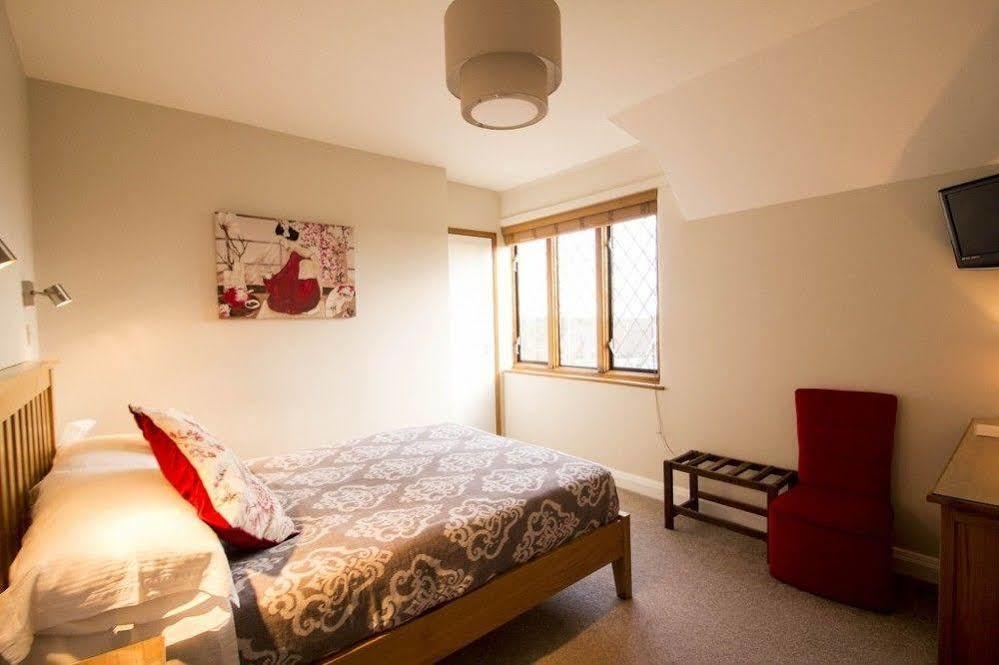Fern Lodge Guesthouse Hythe  Eksteriør billede